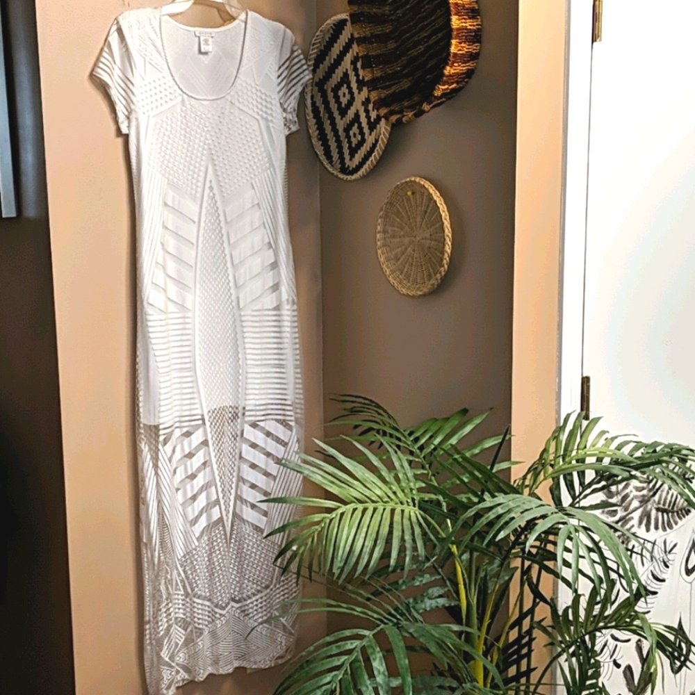 Cache white aztez maxi dress. Size medium